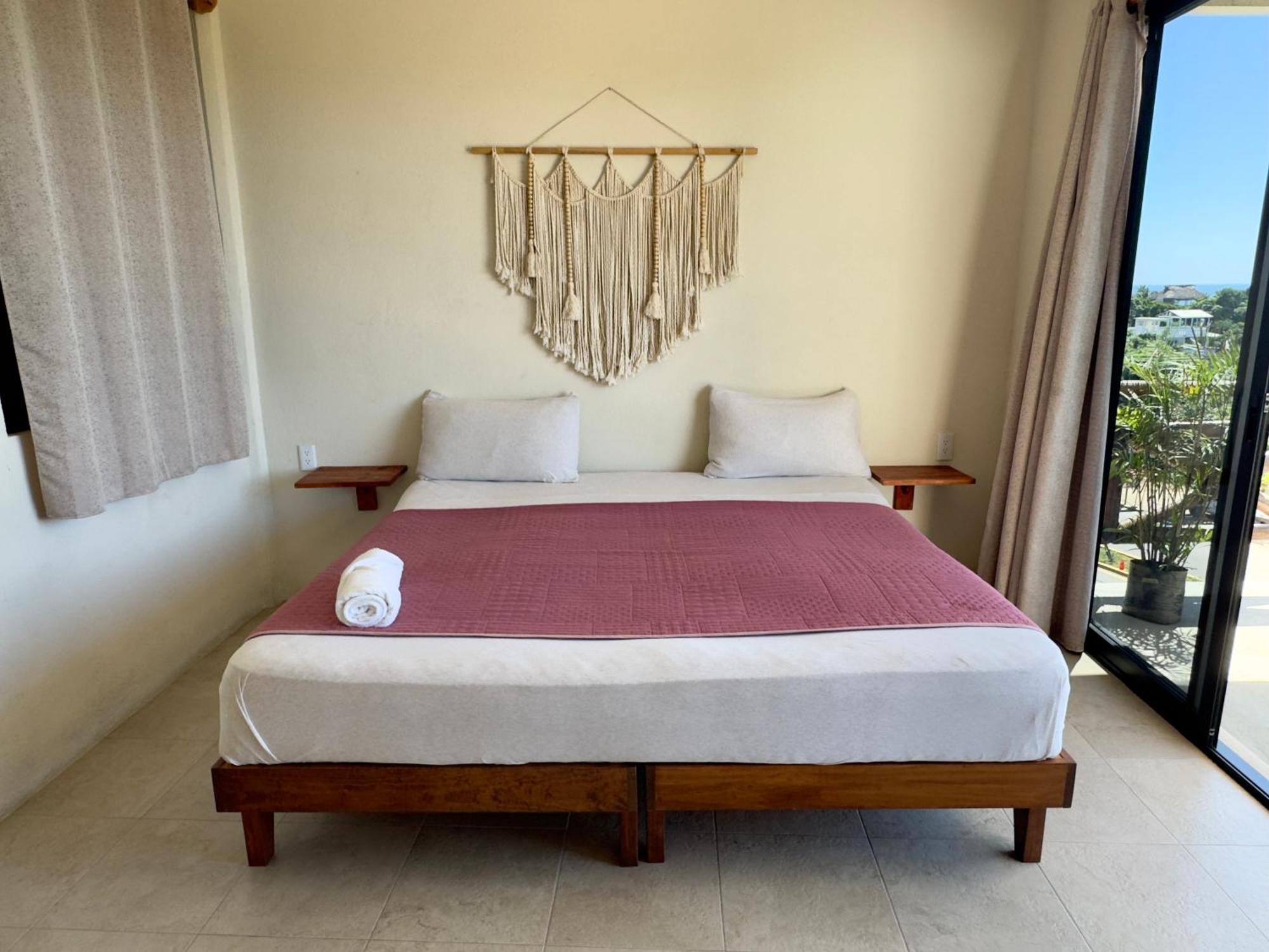 Casa Zianda - Amplios Apartamentos Con Vista Al Mar - A 7 Minutos Caminando De Playa Zicatela Brisas de Zicatela Ngoại thất bức ảnh